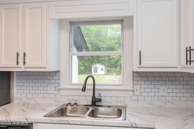 1866 Century Drive, Greenville, NC 27834