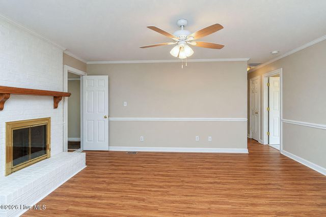 1866 Century Drive, Greenville, NC 27834
