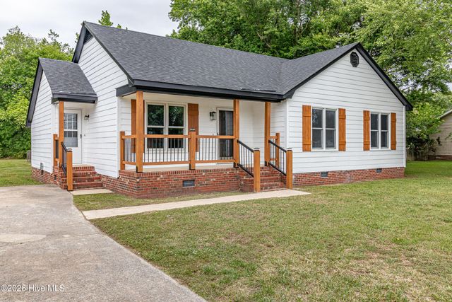 1866 Century Drive, Greenville, NC 27834