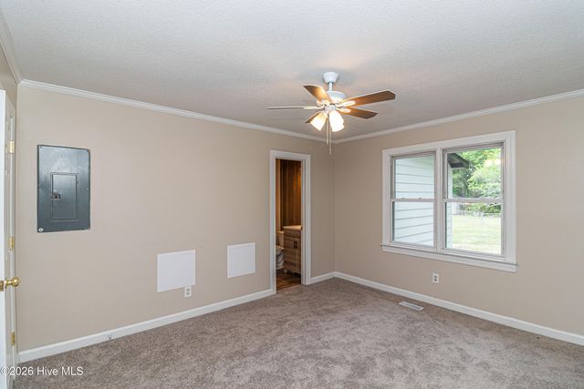 1866 Century Drive, Greenville, NC 27834