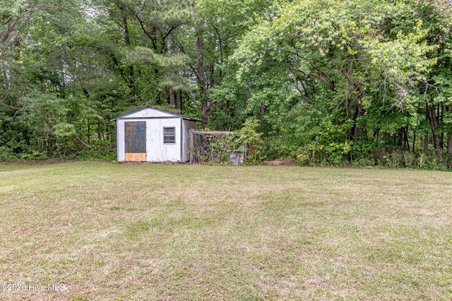 1866 Century Drive, Greenville, NC 27834