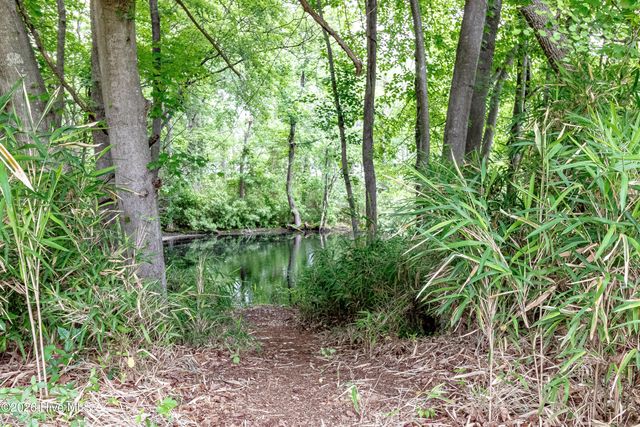 1866 Century Drive, Greenville, NC 27834