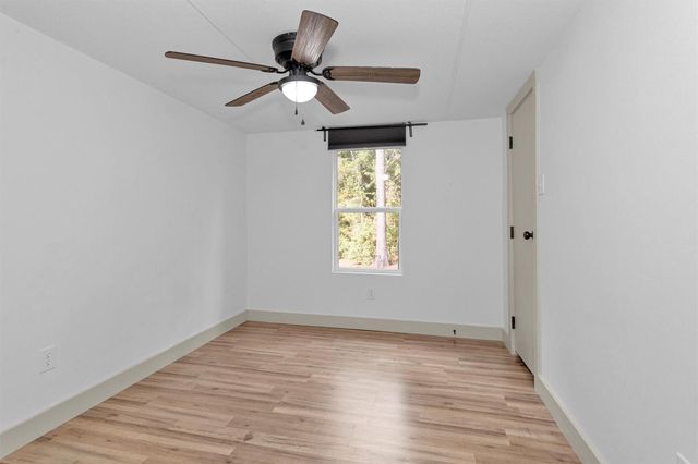 5500 Penny Rd, Cleveland, TX 77328