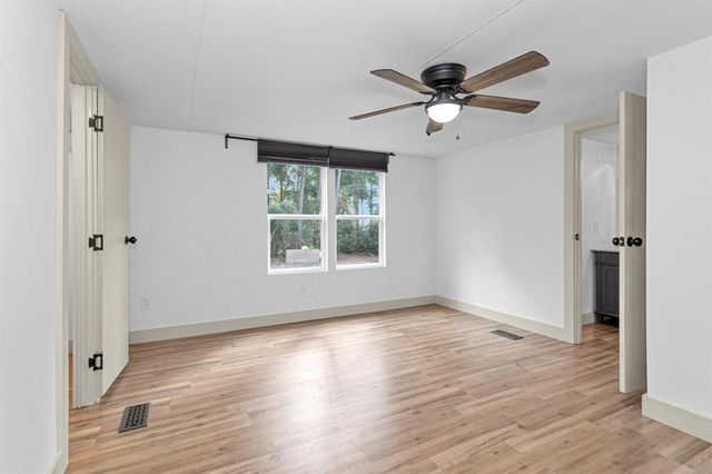 5500 Penny Rd, Cleveland, TX 77328