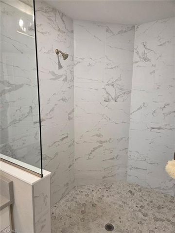 16370 Viansa WAY # 6, Naples, FL 34110