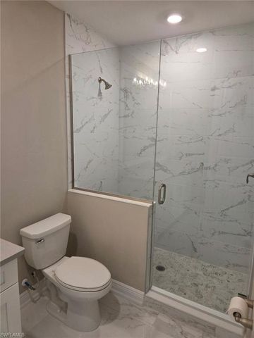 16370 Viansa WAY # 6, Naples, FL 34110