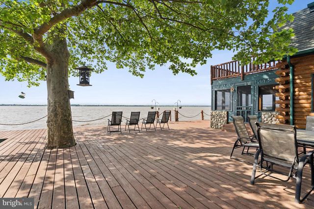323 ENLOW PLACE, Pennsville, NJ 08070