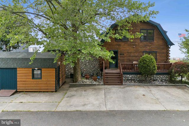 323 ENLOW PLACE, Pennsville, NJ 08070