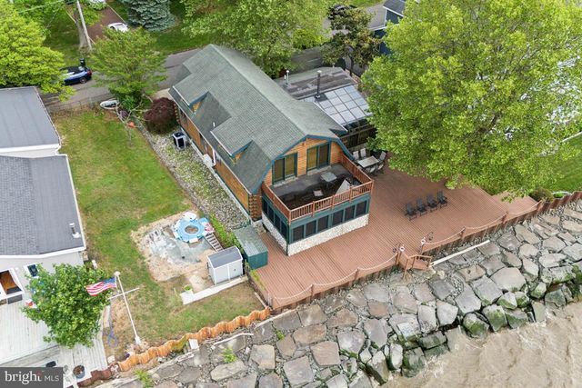 323 ENLOW PLACE, Pennsville, NJ 08070