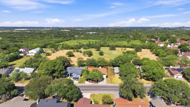 5110 TIMBER TRACE ST, San Antonio, TX 78250