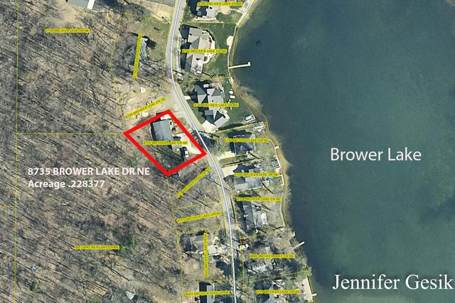 8735 Brower Lake Drive NE, Rockford, MI 49341