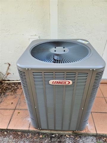 369 Grape Road NW, Lake Placid, FL 33852