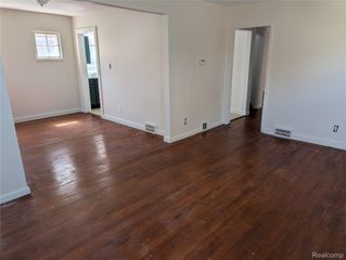 5575 BUCKINGHAM Avenue, Detroit, MI 48224