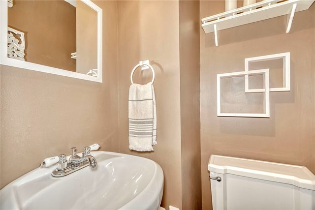 374 River Heights, Rochester, NY 14612