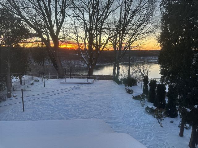 374 River Heights, Rochester, NY 14612