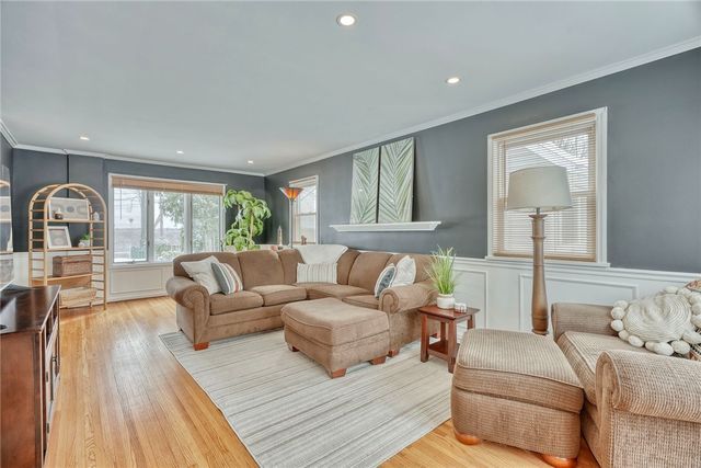 374 River Heights, Rochester, NY 14612