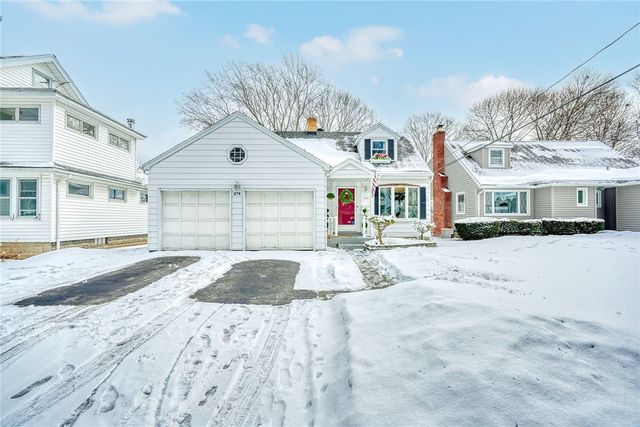 374 River Heights, Rochester, NY 14612