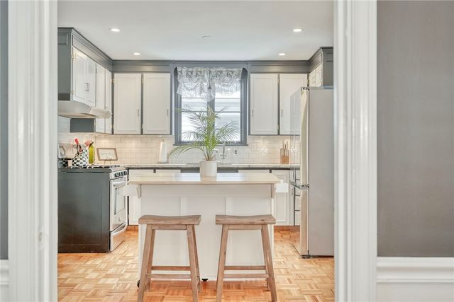 374 River Heights, Rochester, NY 14612