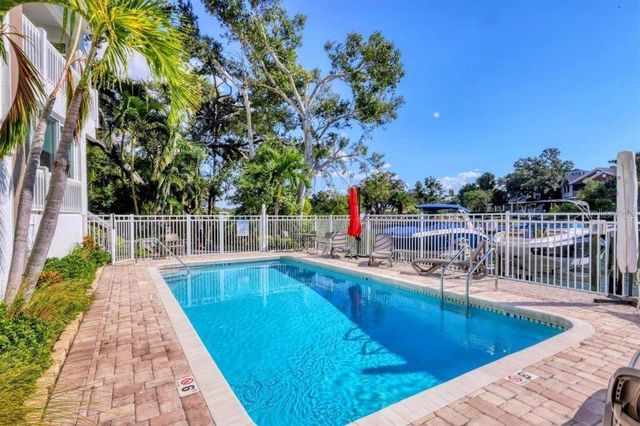 862 HUDSON AVENUE 862, Sarasota, FL 34236