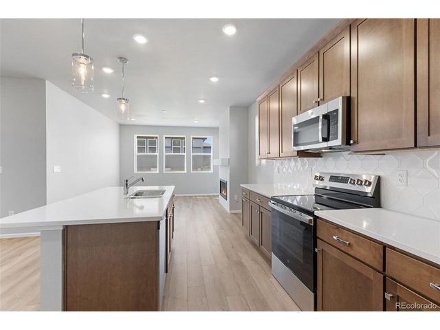 15275 Pontiac St, Thornton, CO 80602