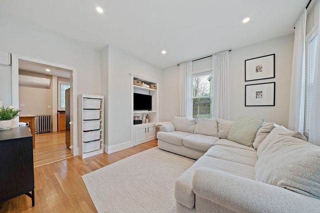 14 Hall Place 2, Quincy, MA 02169