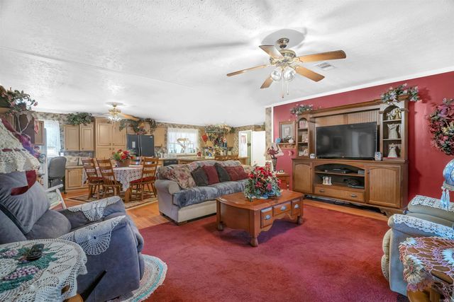 3152 W Hwy 9, Clinton, AR 72031