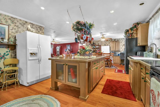 3152 W Hwy 9, Clinton, AR 72031