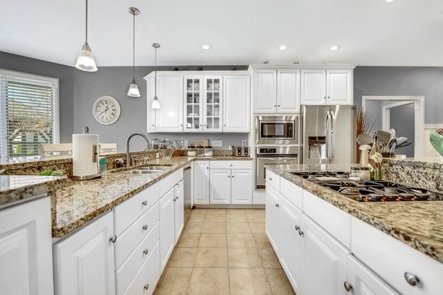 7102 Franklin Parke Boulevard, Indianapolis, IN 46259