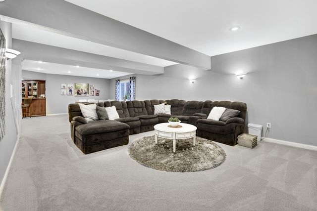 7102 Franklin Parke Boulevard, Indianapolis, IN 46259