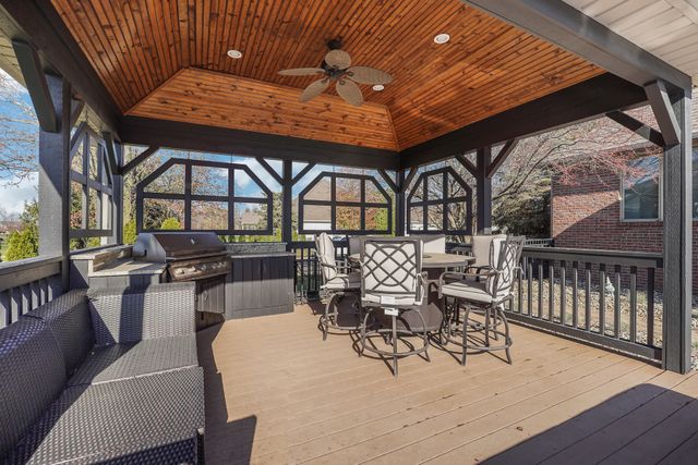 7102 Franklin Parke Boulevard, Indianapolis, IN 46259