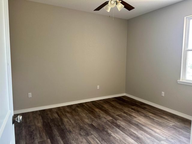 1140 E Gum St Street, Russellville, AR 72802