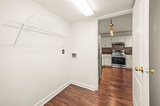 1550 Boone Ct, Murfreesboro, TN 37130