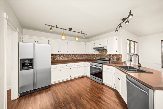 1550 Boone Ct, Murfreesboro, TN 37130