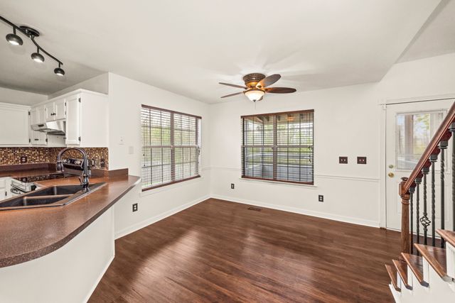 1550 Boone Ct, Murfreesboro, TN 37130