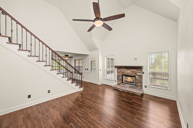 1550 Boone Ct, Murfreesboro, TN 37130