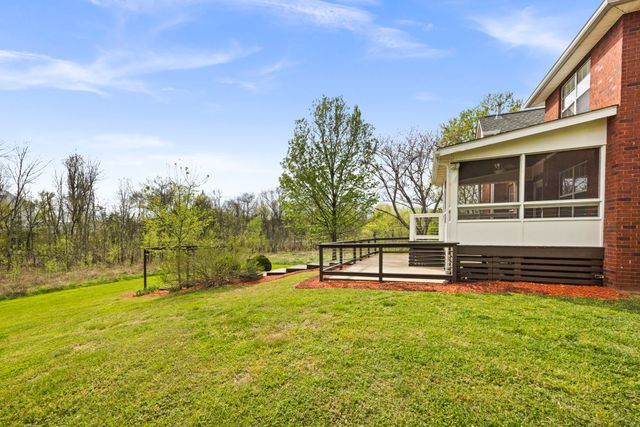 1550 Boone Ct, Murfreesboro, TN 37130