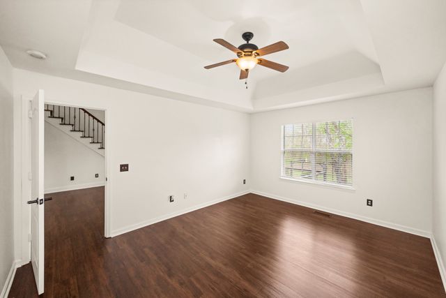 1550 Boone Ct, Murfreesboro, TN 37130