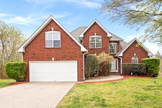 1550 Boone Ct, Murfreesboro, TN 37130