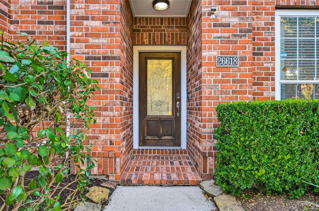 26618 Summerbend Hollow Lane, Katy, TX 77494