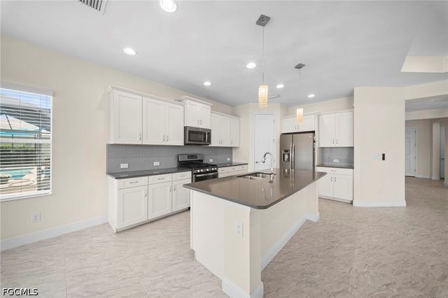4633 mystic blue WAY, Fort Myers, FL 33966