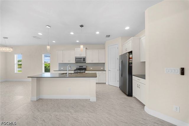 4633 mystic blue WAY, Fort Myers, FL 33966