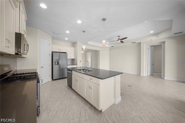4633 mystic blue WAY, Fort Myers, FL 33966