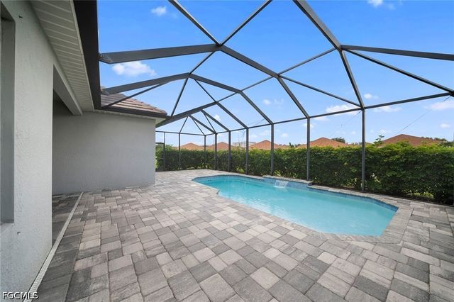 4633 mystic blue WAY, Fort Myers, FL 33966