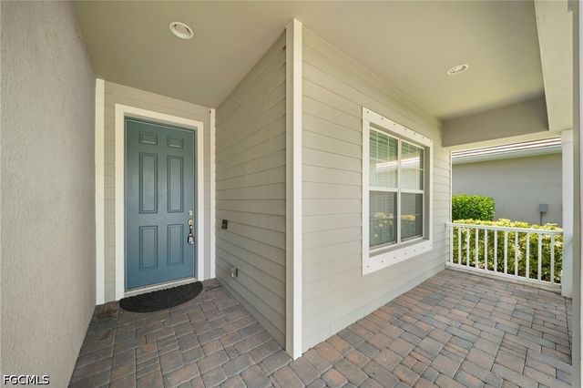 4633 mystic blue WAY, Fort Myers, FL 33966