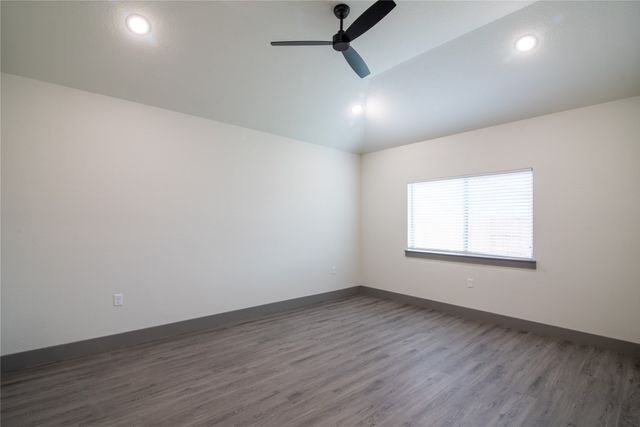 13532 Stage Coach Lane, Cresson, TX 76035