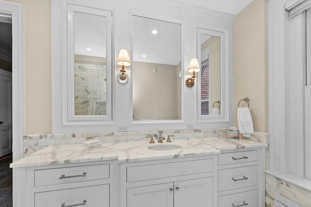 342 Marlborough St 1, Boston, MA 02115