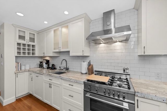 342 Marlborough St 1, Boston, MA 02115