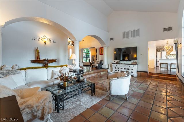 3880 Placita Del Rico, Las Vegas, NV 89120