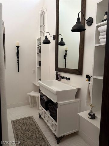 3880 Placita Del Rico, Las Vegas, NV 89120