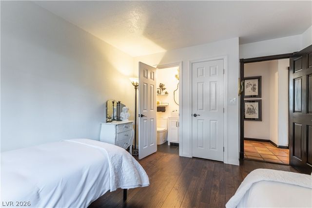 3880 Placita Del Rico, Las Vegas, NV 89120